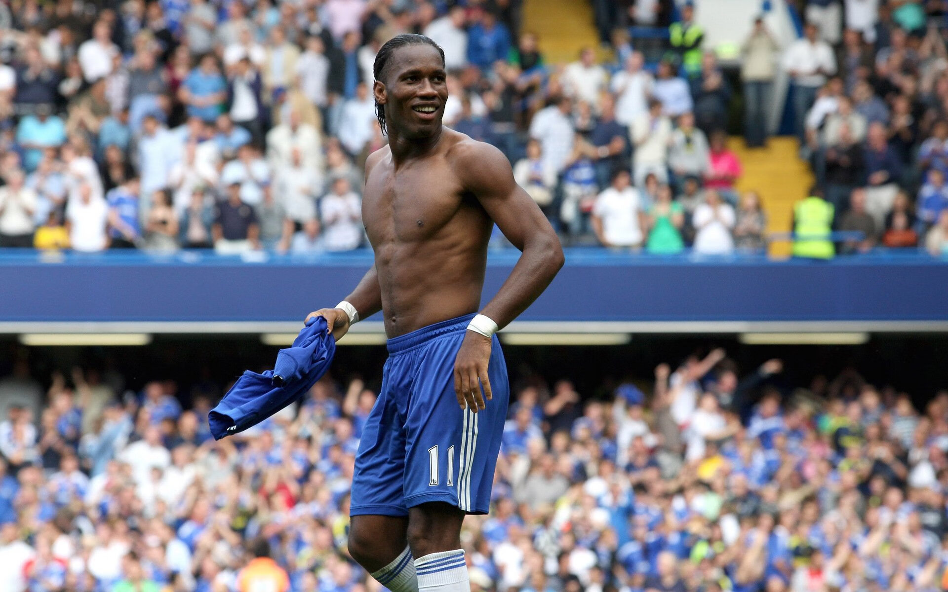 NBA季后赛西部半决赛掘金险胜湖人，约基奇逆天发挥助力球队进军决赛